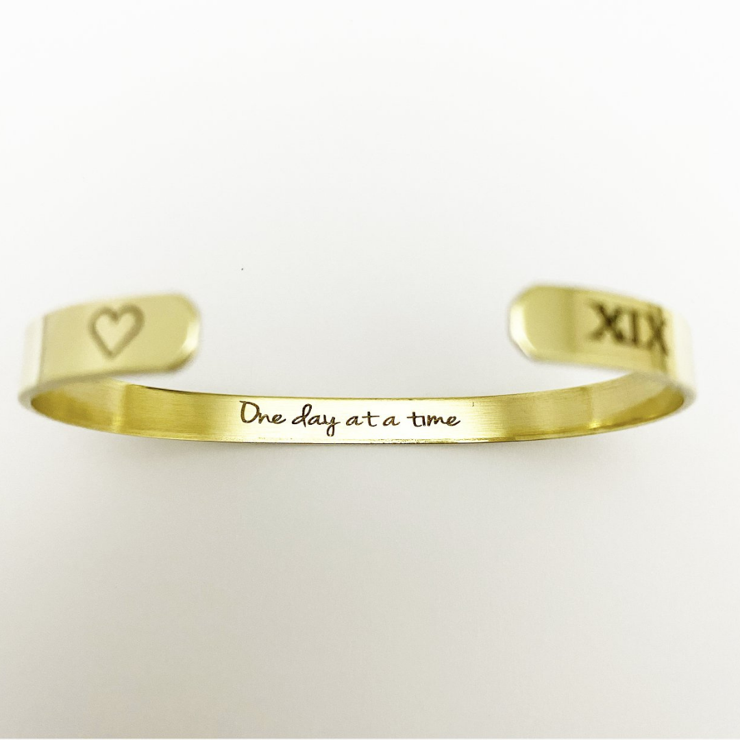 gold-cuff-pilot-shop-mexico-1