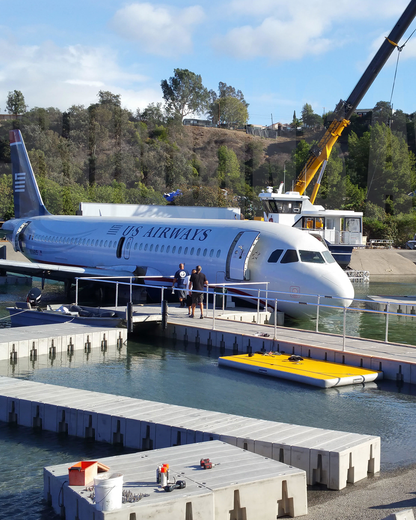 a320-sully-pilot-shop-mexico-10