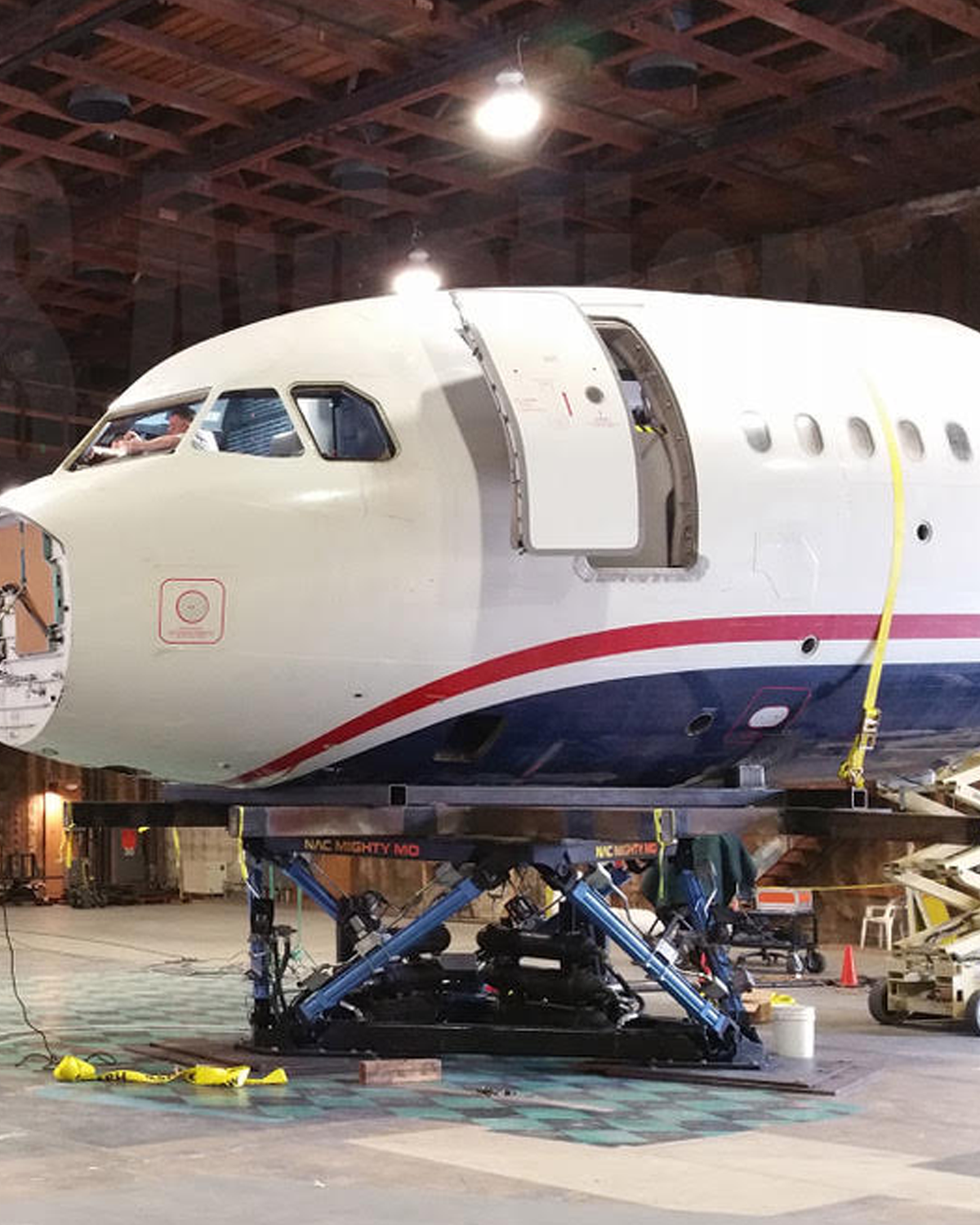 a320-sully-pilot-shop-mexico-11