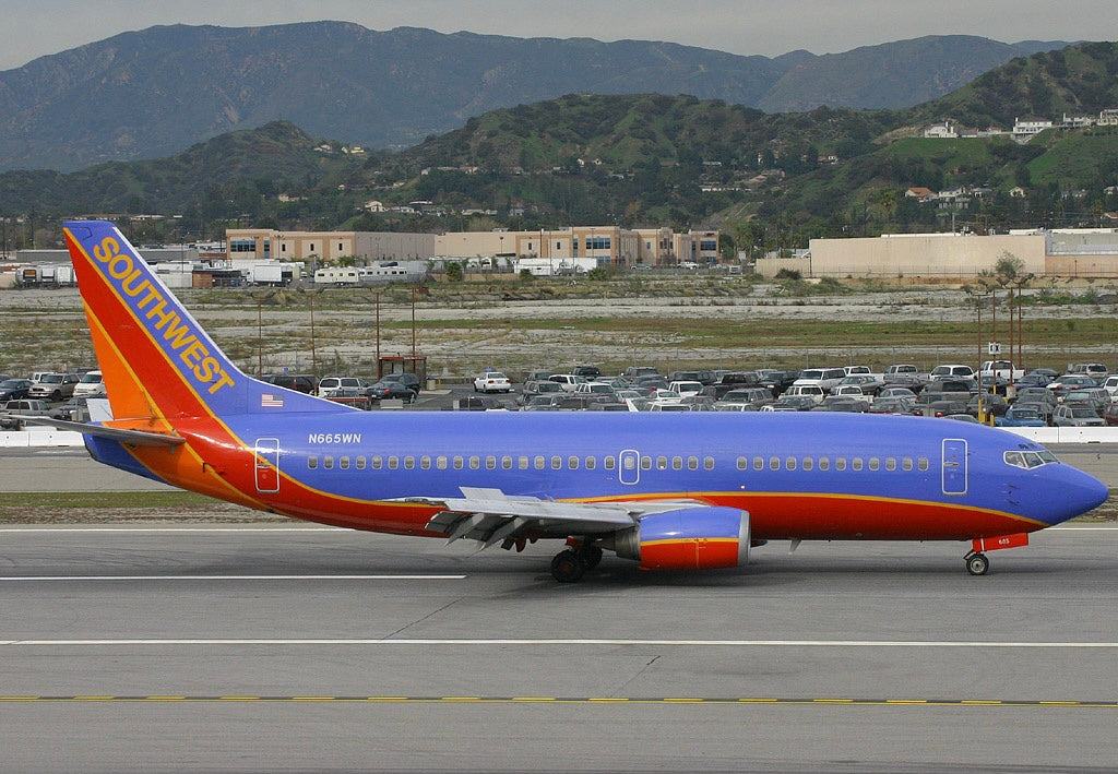 b737-southwest-shop-mexico-5