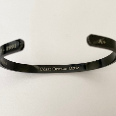 black-cuff-pilot-shop-mexico-3