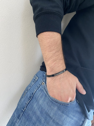 black-cuff-pilot-shop-mexico-4