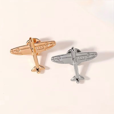 Pin - Avión de combate (dorado)